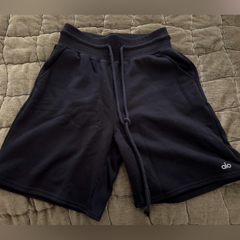 Alo Yoga High-Waist Easy Sweat Short